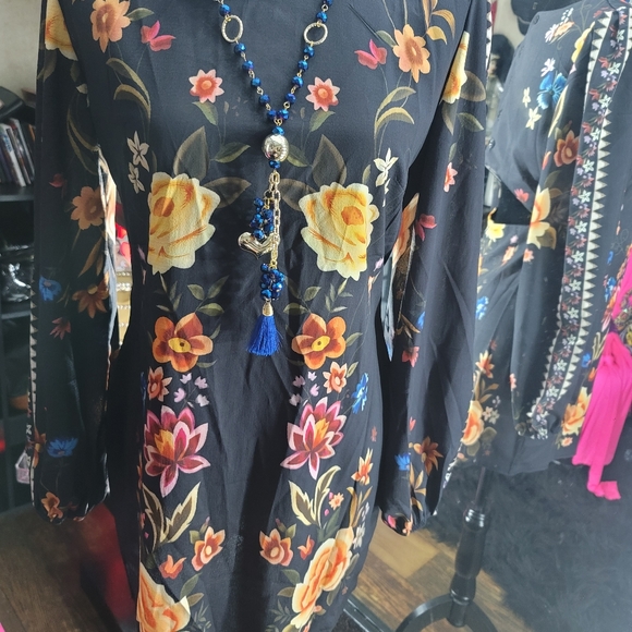 Dresses & Skirts - Dress and Necklace set